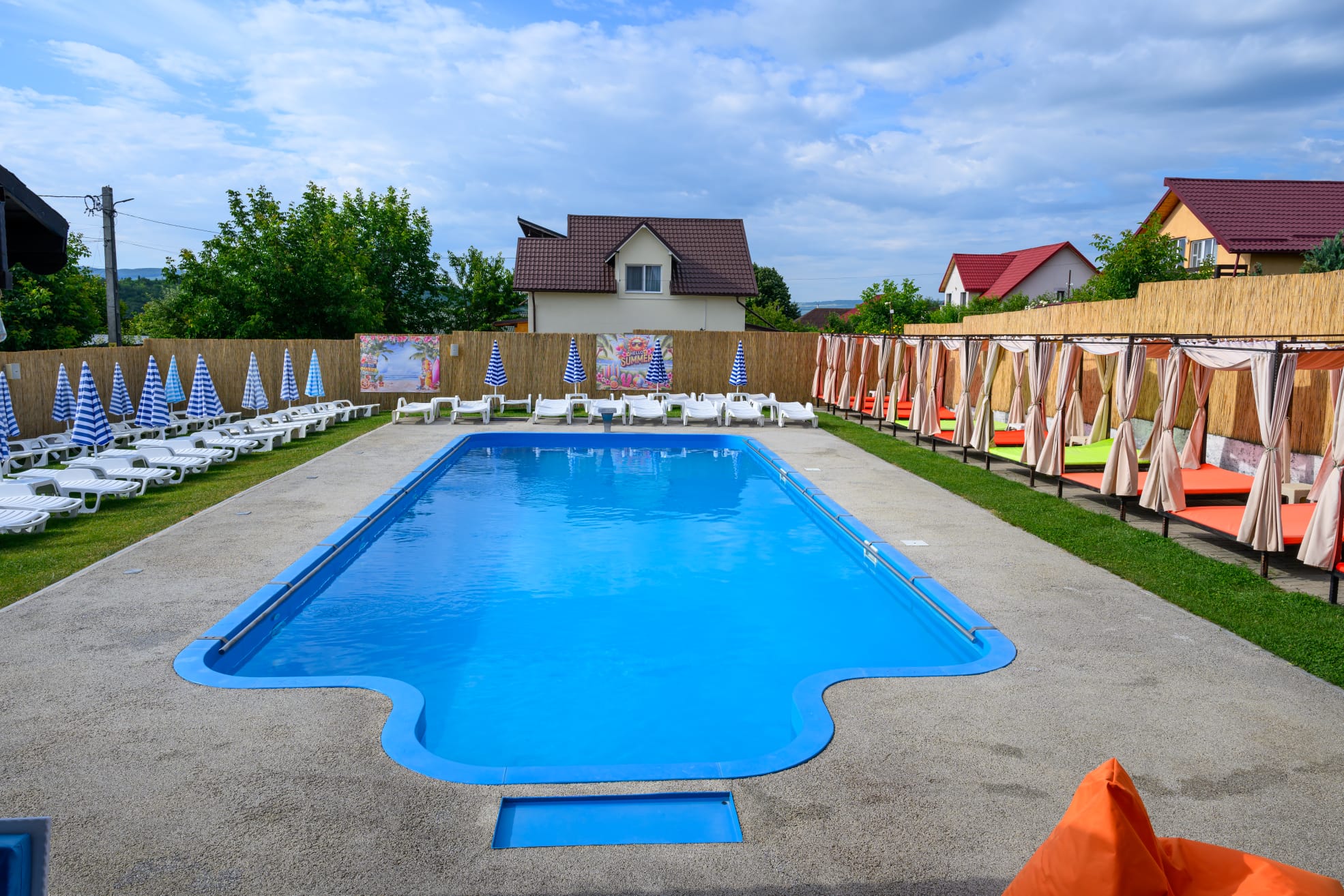 Piscina Good Mood